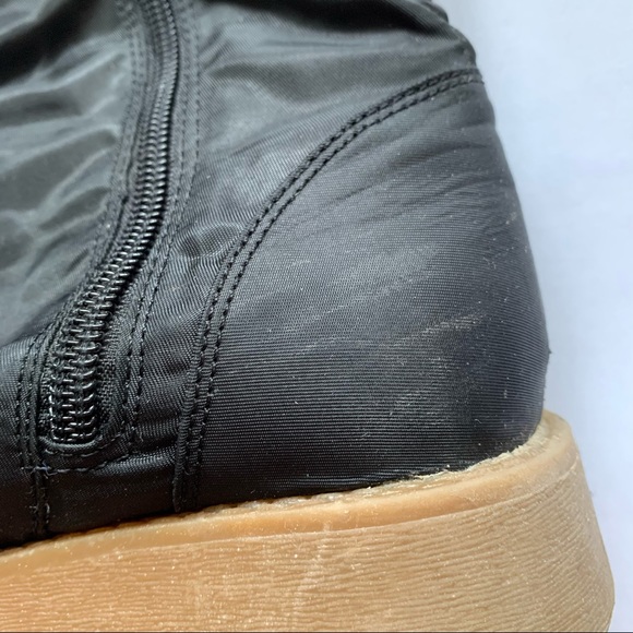 Faux Fur Trimmed Fashion Boots Size 1.5 - Picture 4 of 6